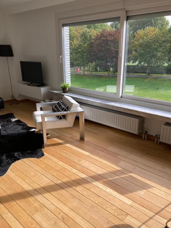 Lichtrijk Mooi Appartement Met Zicht Op Hof Van Roosendael Antuérpia Exterior foto